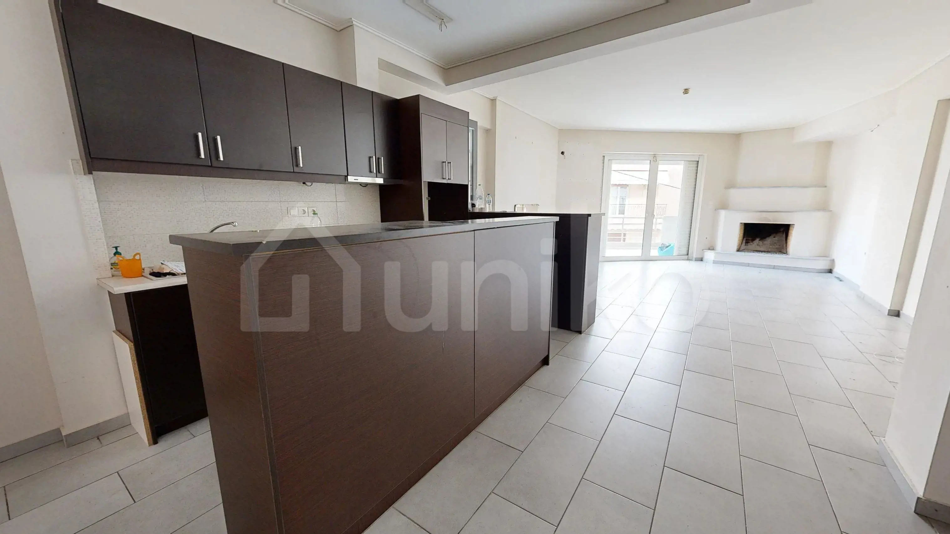 Secondary Photo of property with code 00000242