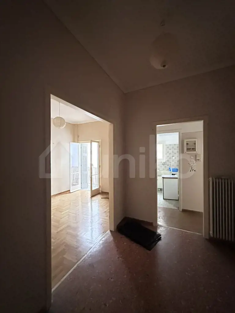 Secondary Photo of property with code 00000321