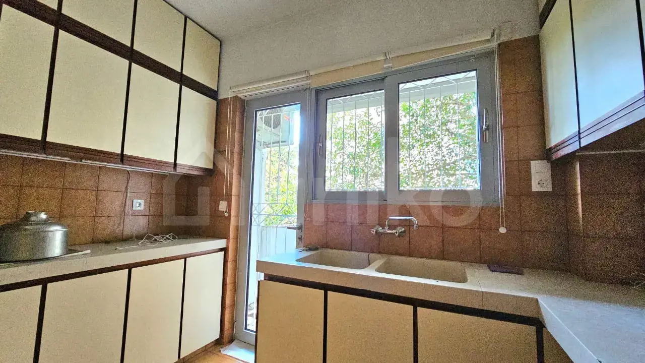Secondary Photo of property with code 00000429