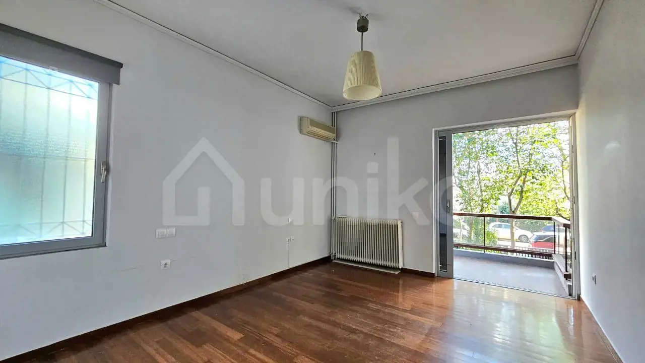 Secondary Photo of property with code 00000429