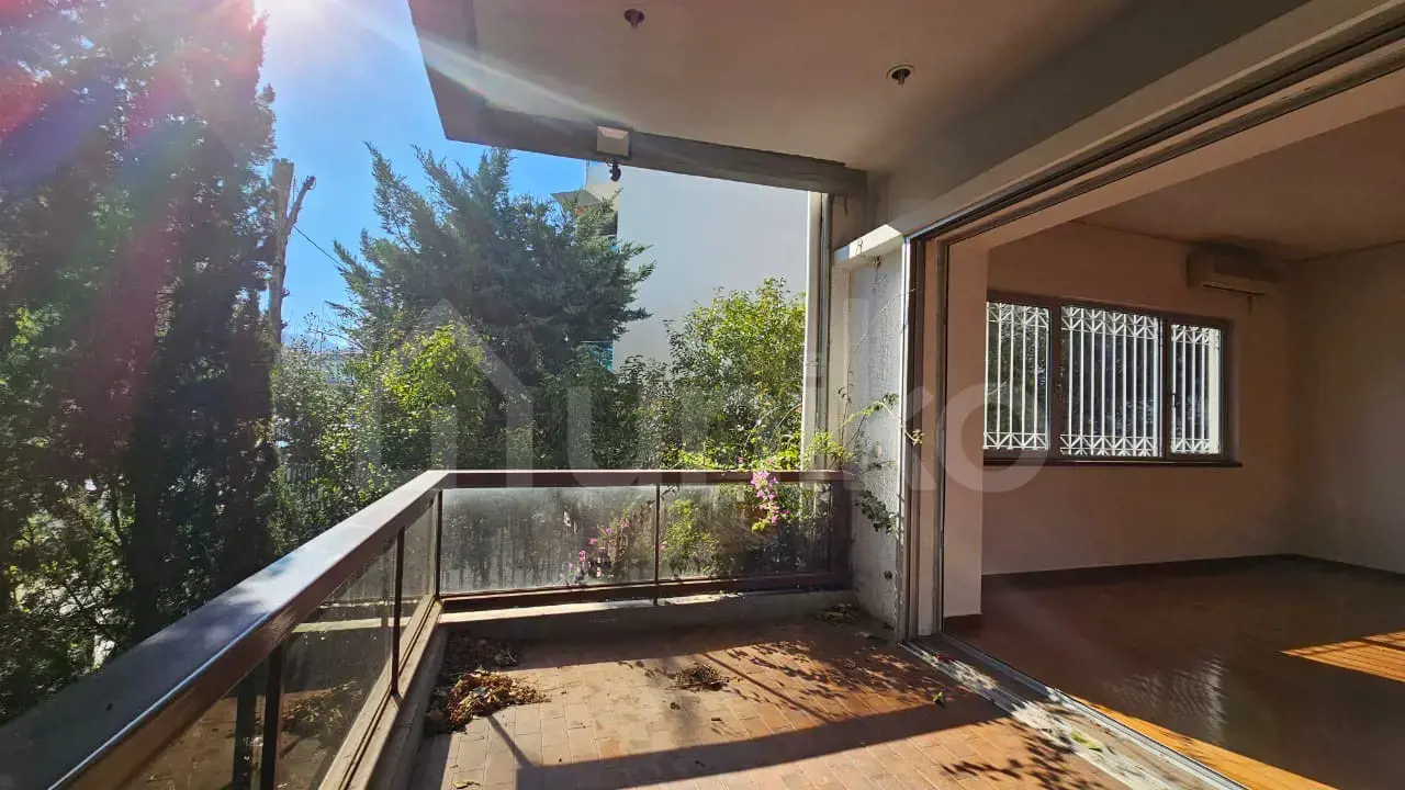 Secondary Photo of property with code 00000429