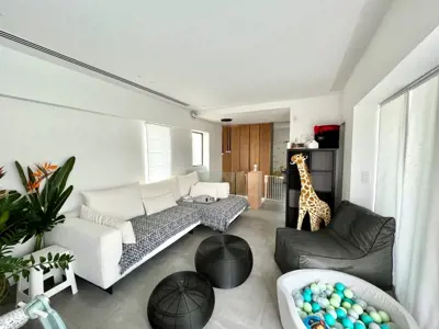 Secondary Photo of property with code 00000635