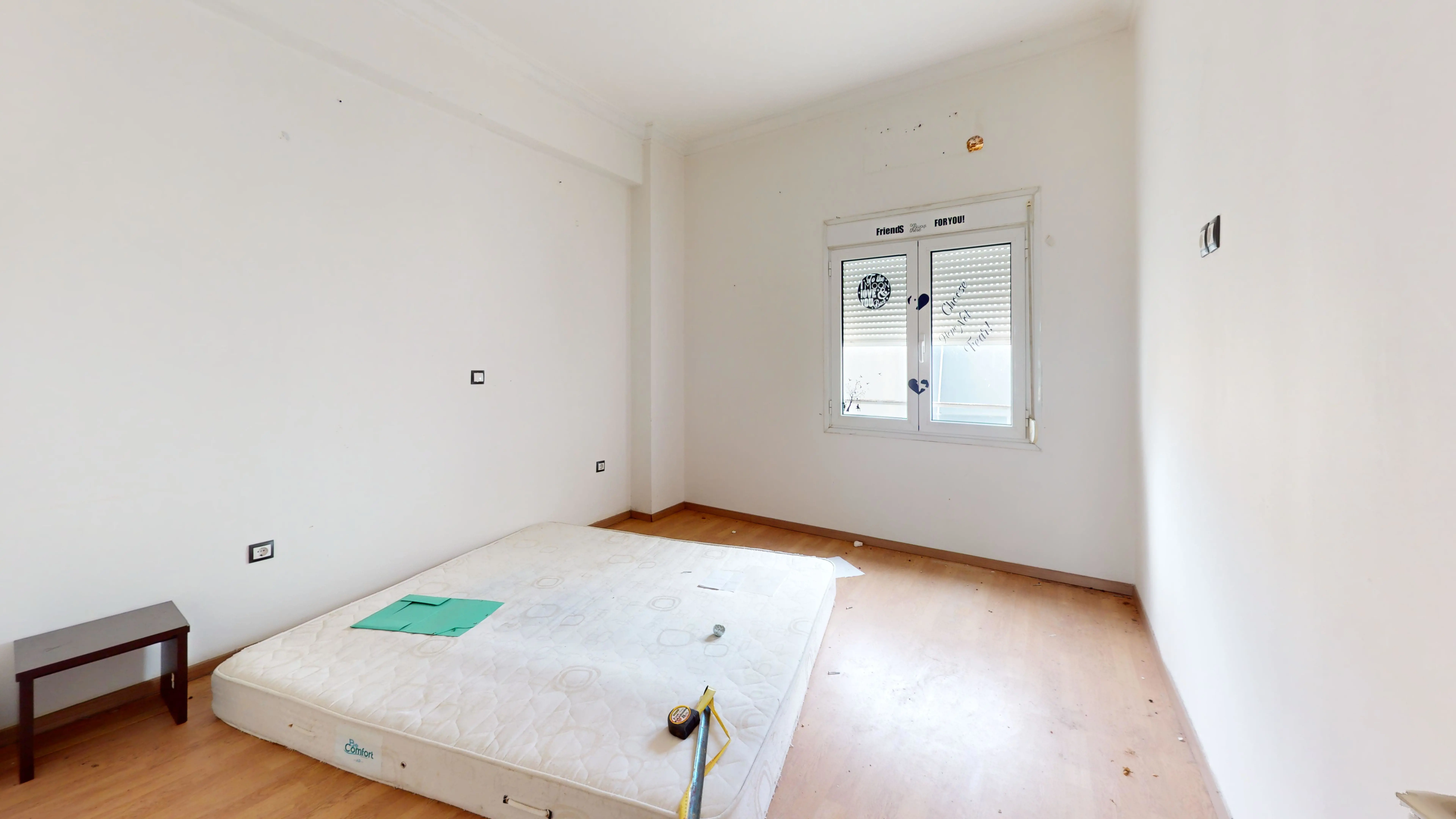 Secondary Photo of property with code 00000675