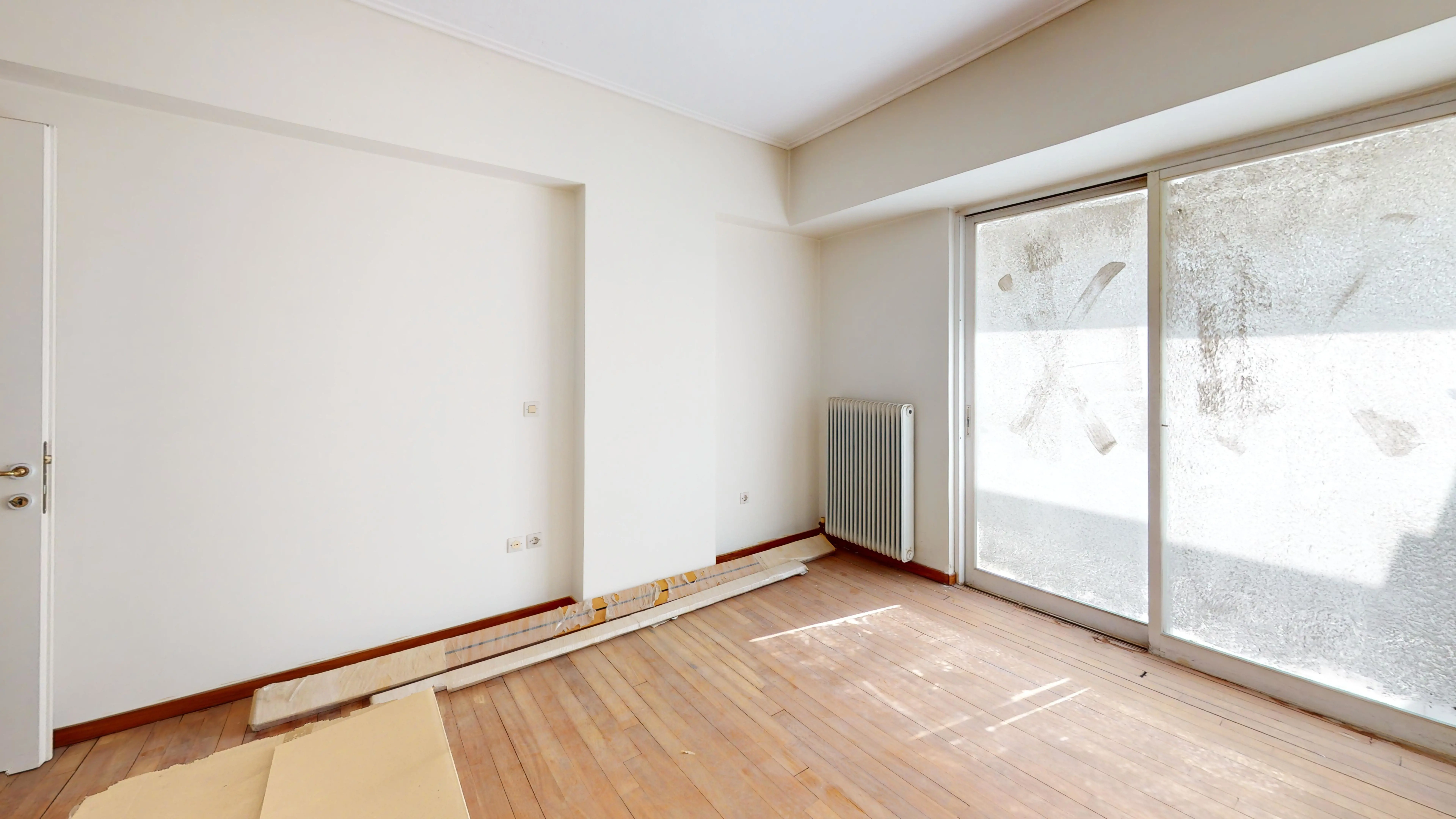 Secondary Photo of property with code 00000718