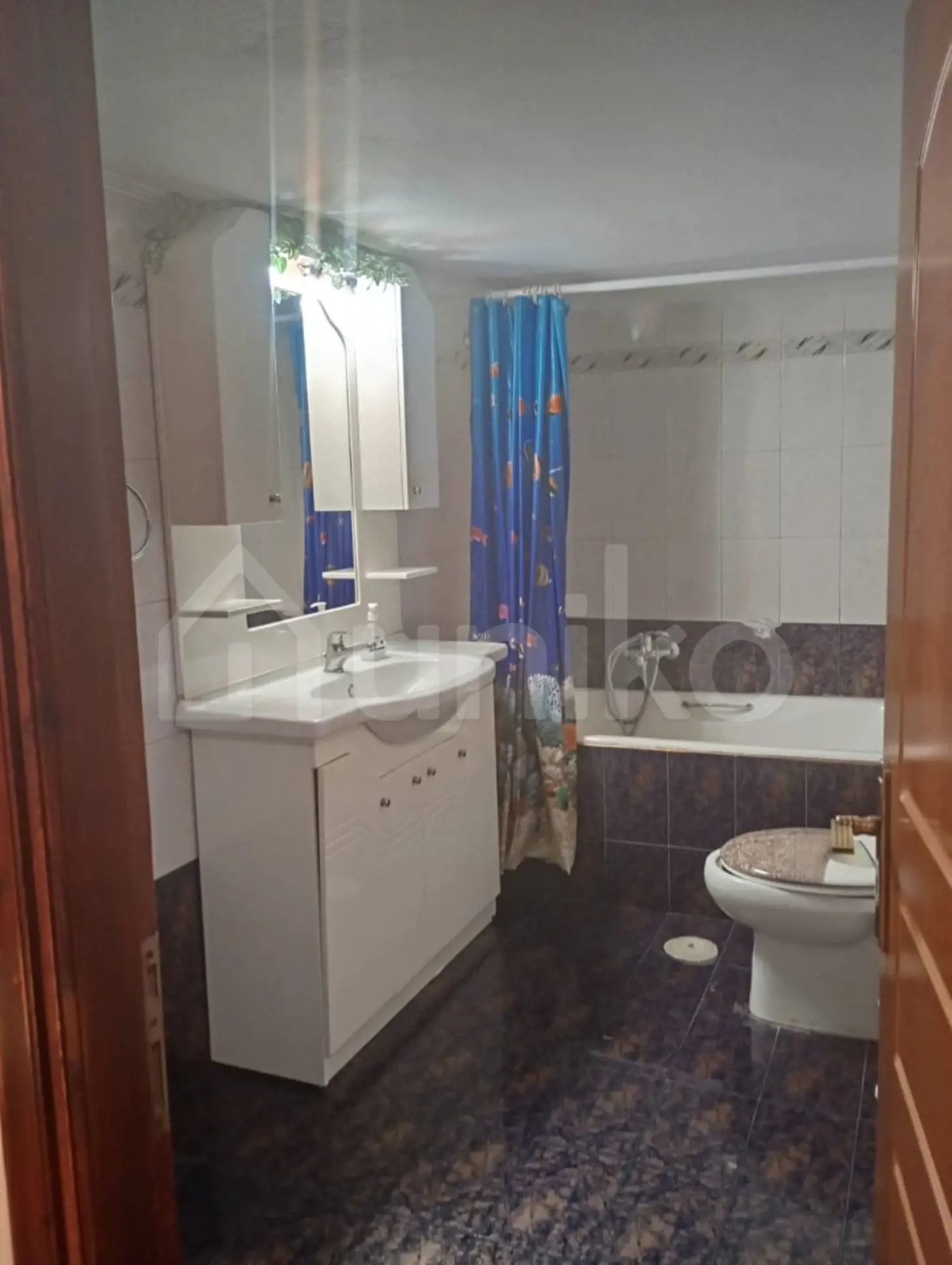 Secondary Photo of property with code 00000763