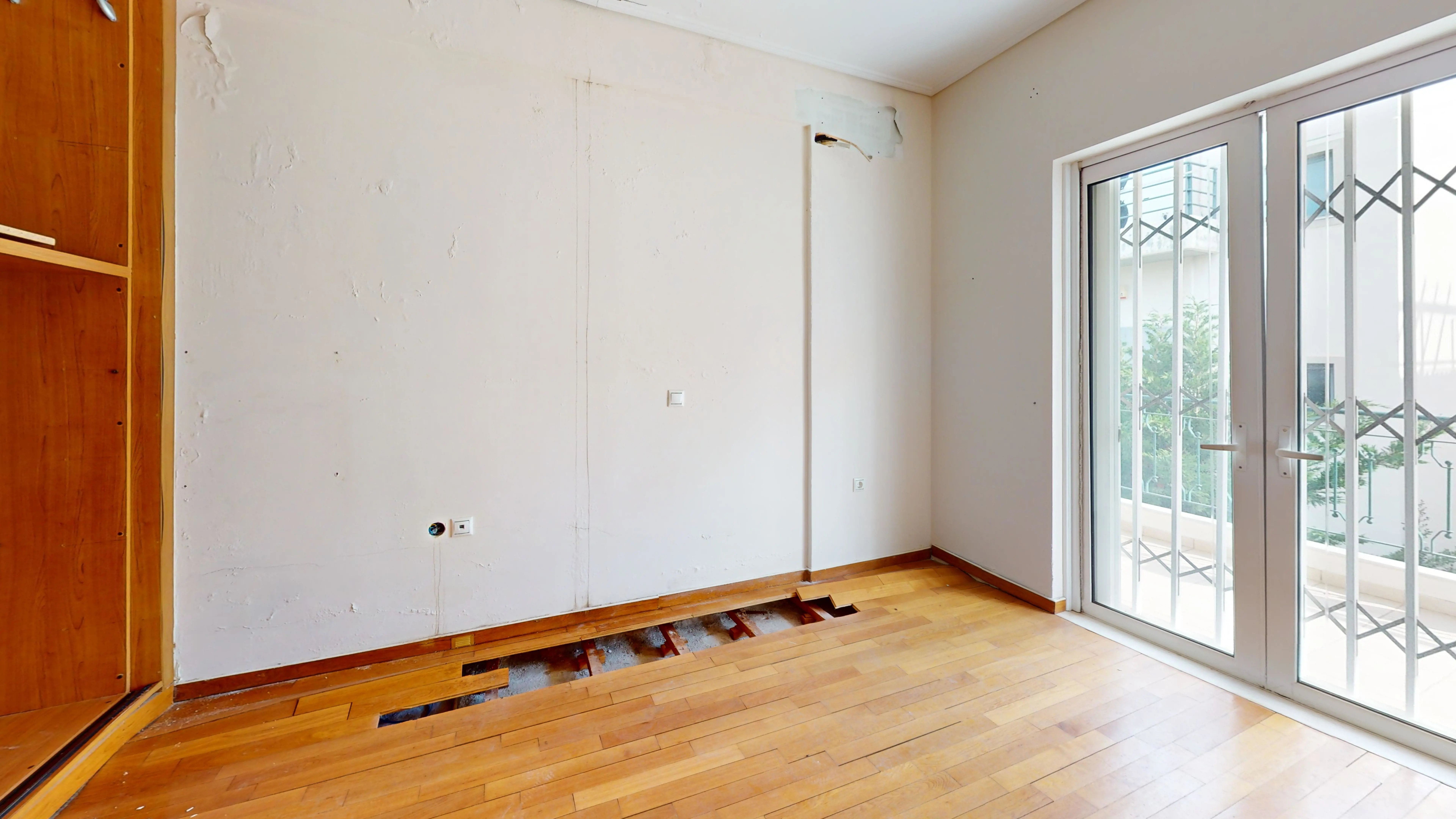 Secondary Photo of property with code 00000810