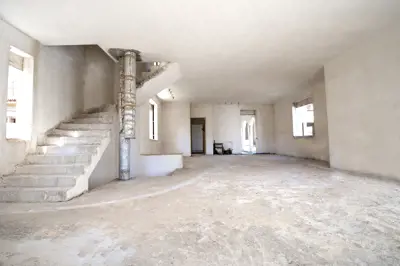 Secondary Photo of property with code 00000812