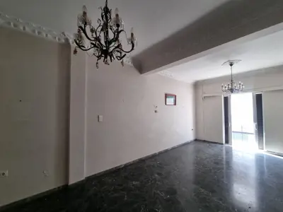 Secondary Photo of property with code 00000826