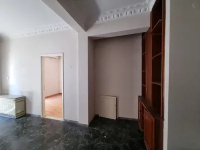 Secondary Photo of property with code 00000826