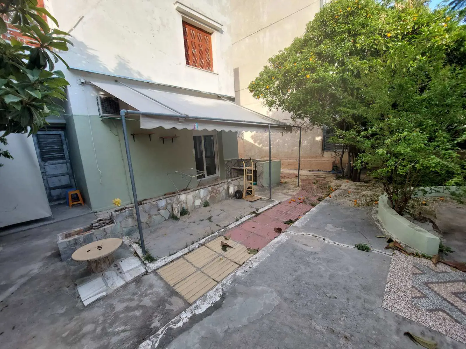 Secondary Photo of property with code 00000830