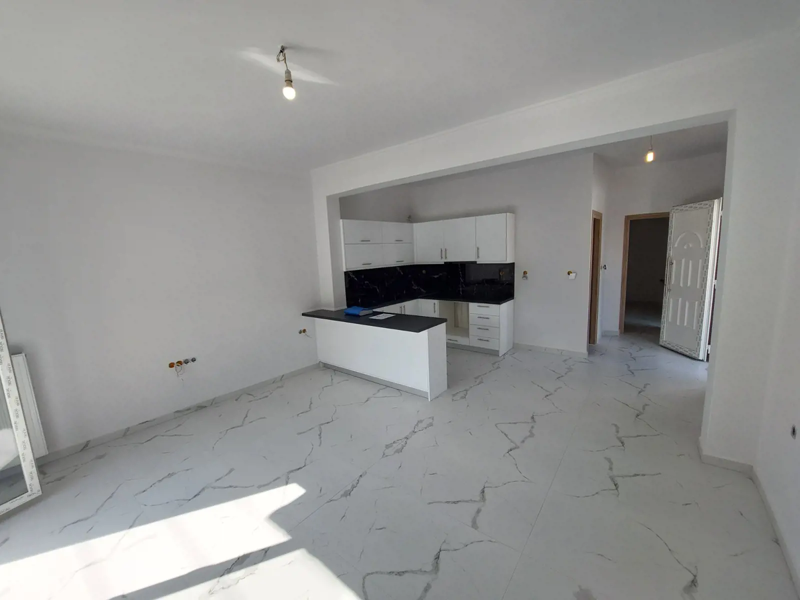 Secondary Photo of property with code 00000837