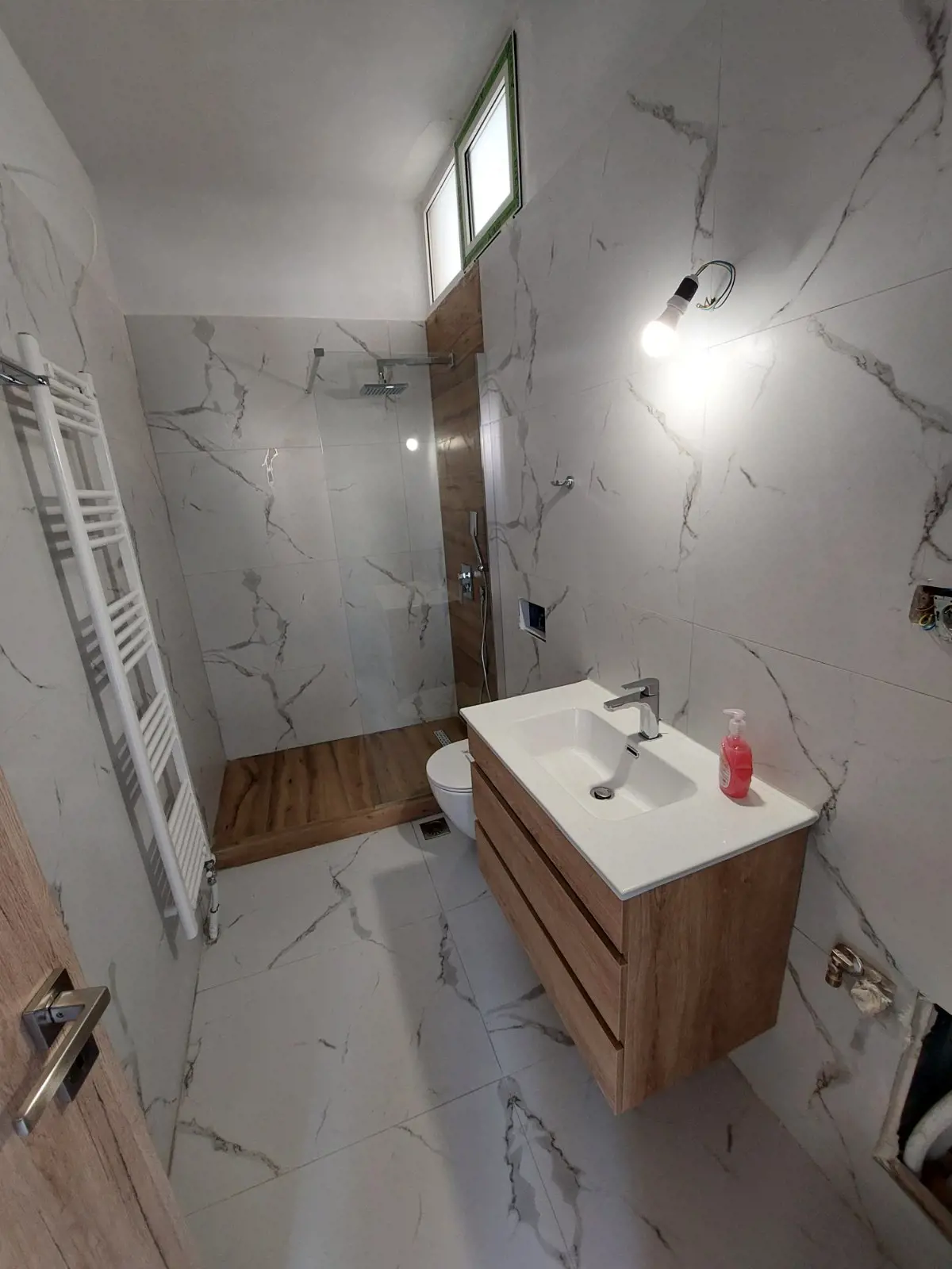 Secondary Photo of property with code 00000837