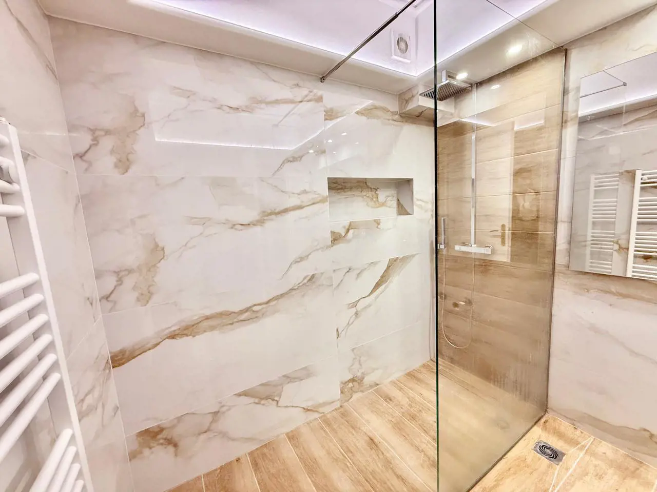 Secondary Photo of property with code 00000847