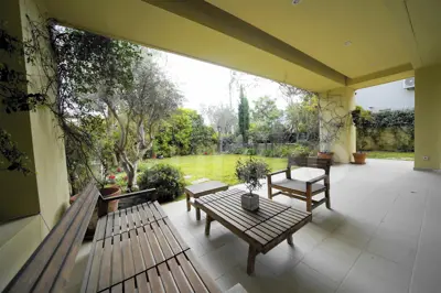 Secondary Photo of property with code 00000930