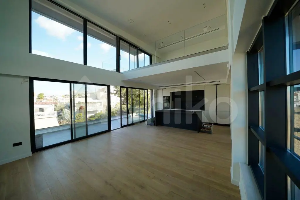 Secondary Photo of property with code 00000934