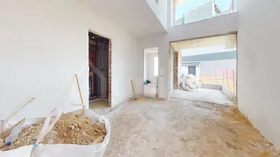 Secondary Photo of property with code 00000948