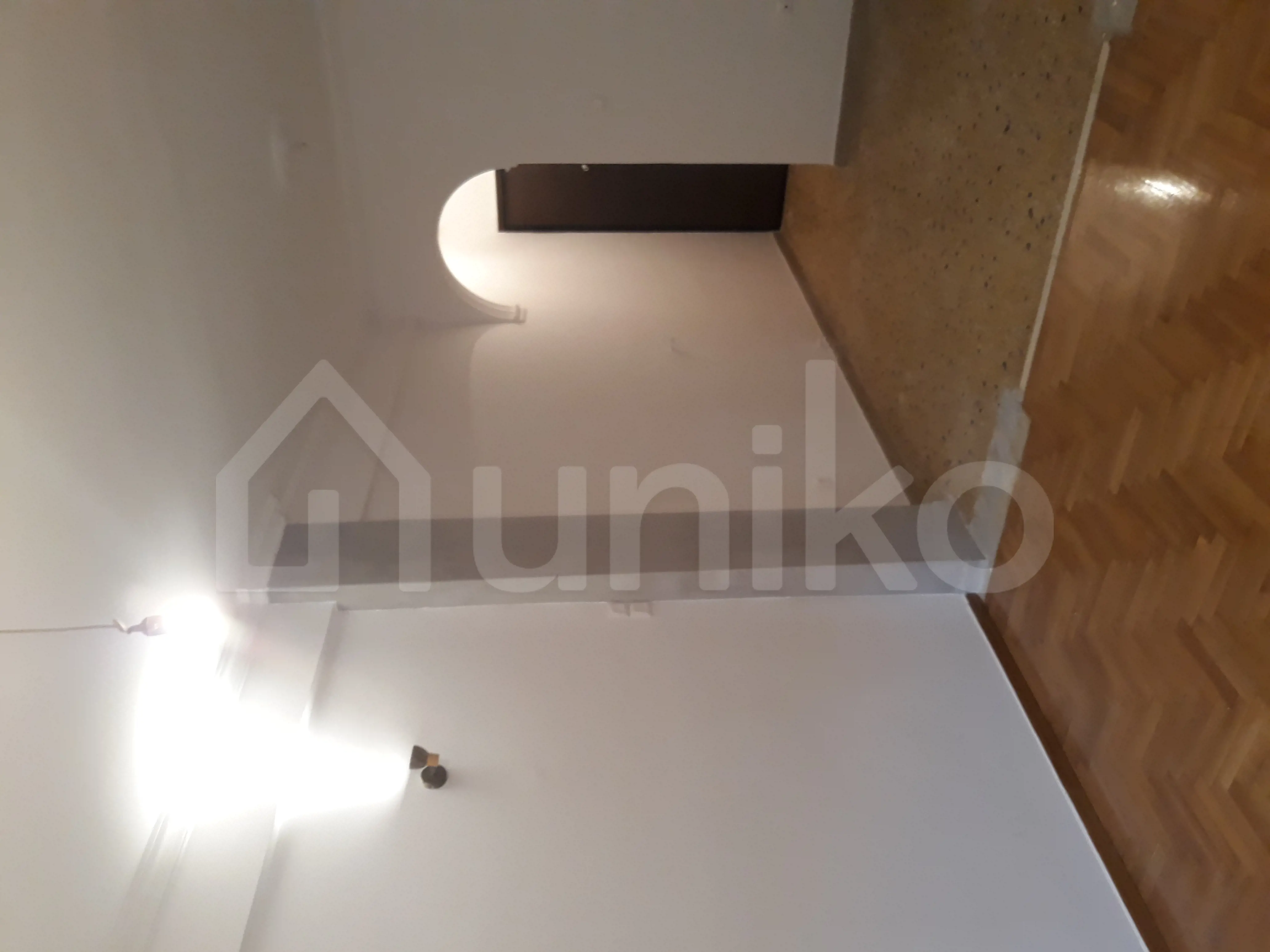 Secondary Photo of property with code 00000957