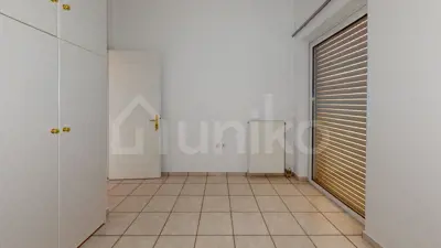 Secondary Photo of property with code 00000974