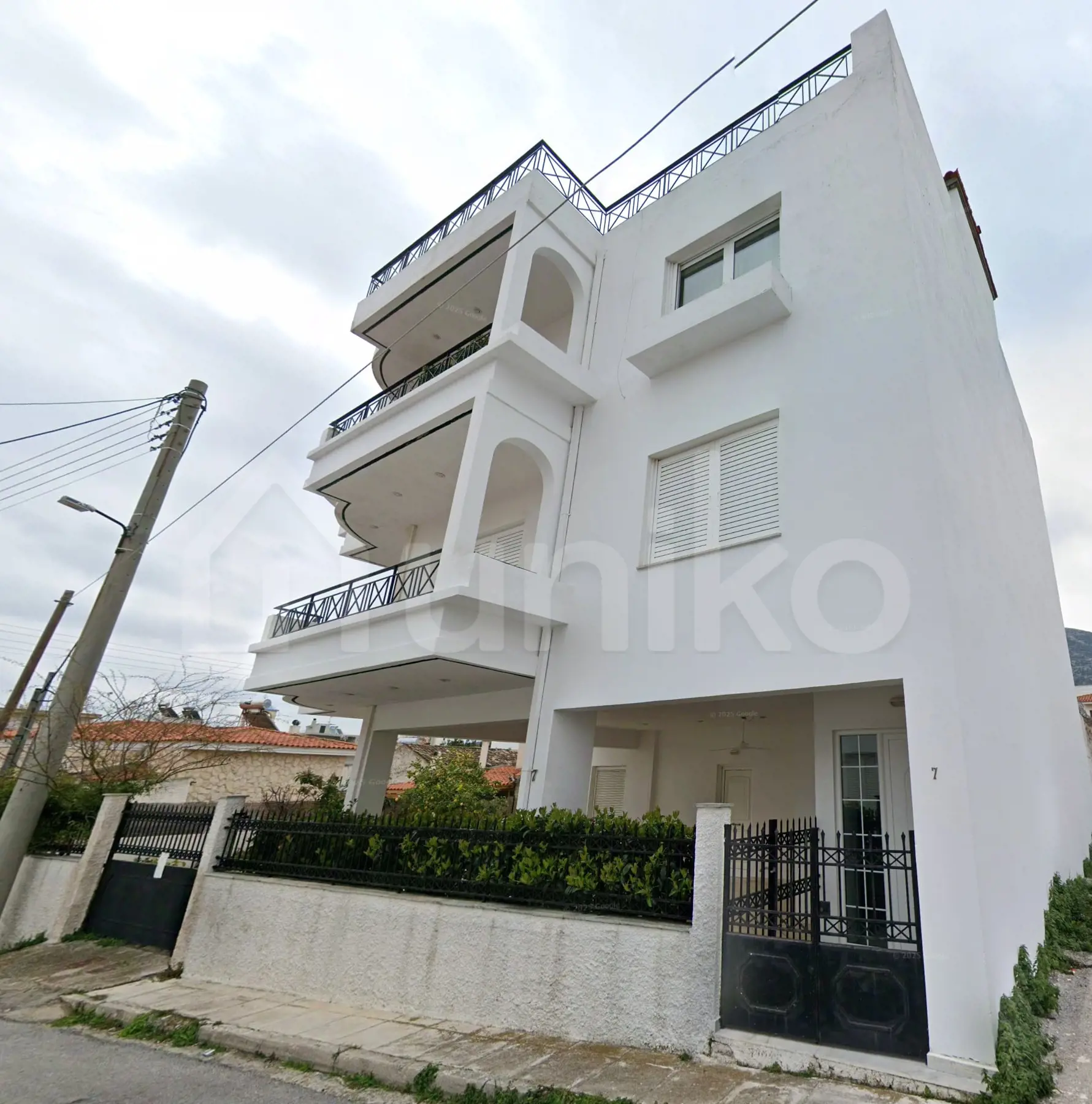 Secondary Photo of property with code 00000974