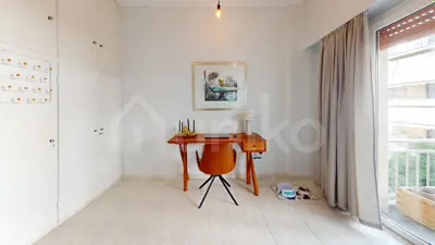 Secondary Photo of property with code 00000982