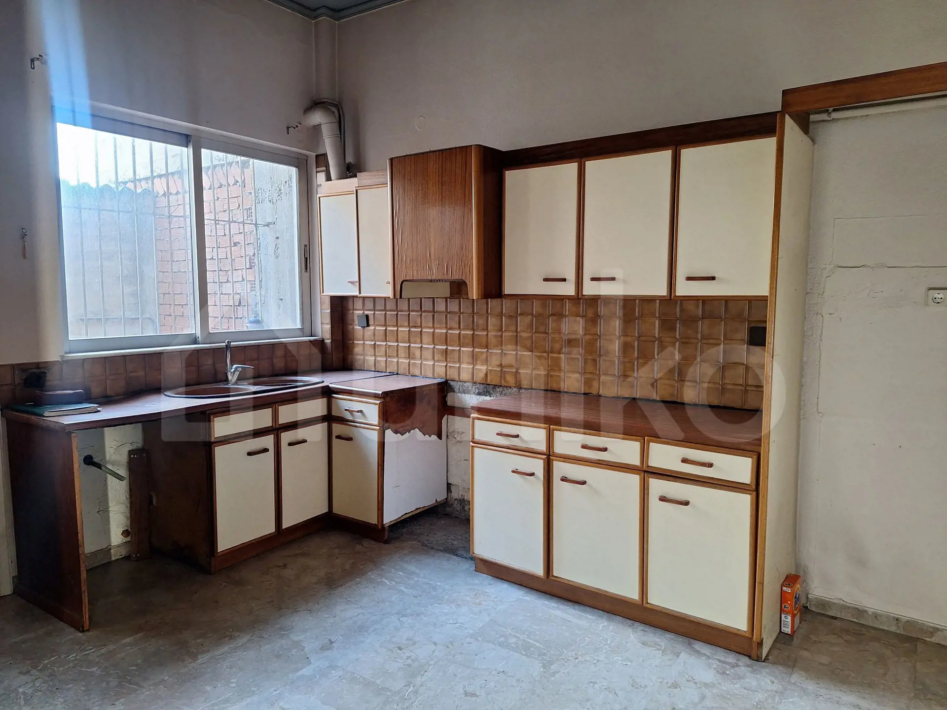 Secondary Photo of property with code 00001031