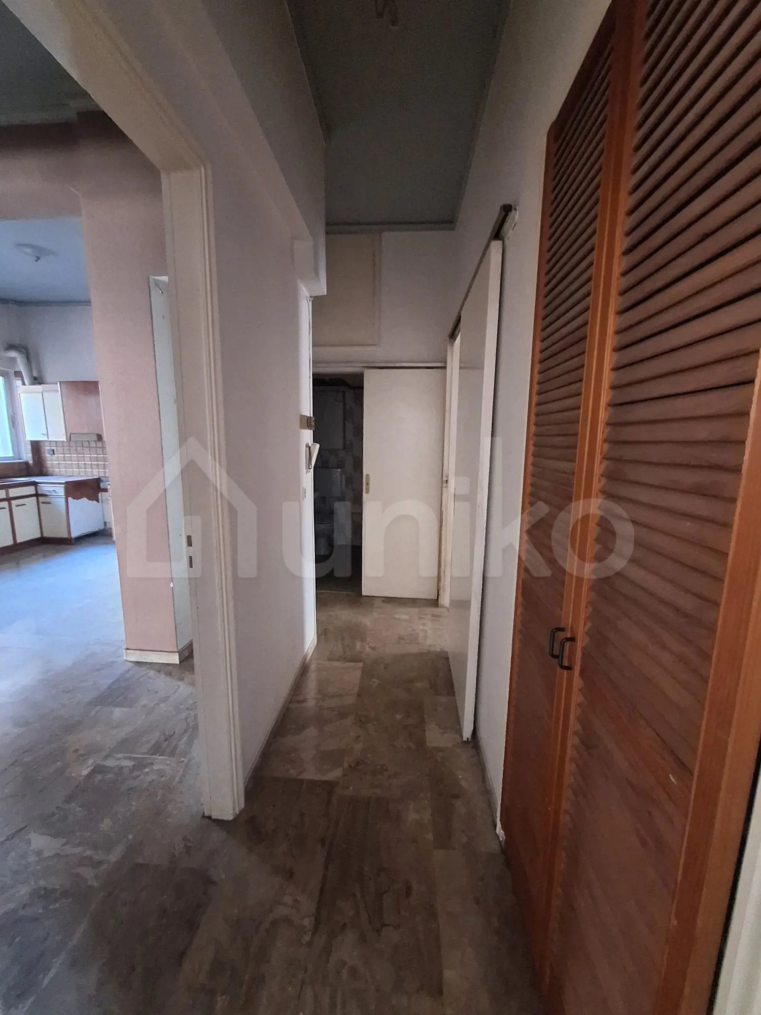 Secondary Photo of property with code 00001031