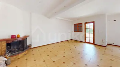 Secondary Photo of property with code 00001215