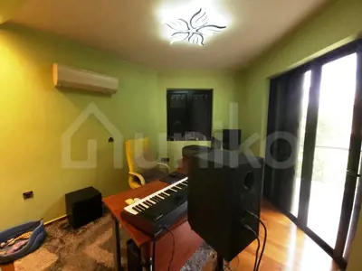 Secondary Photo of property with code 00001251