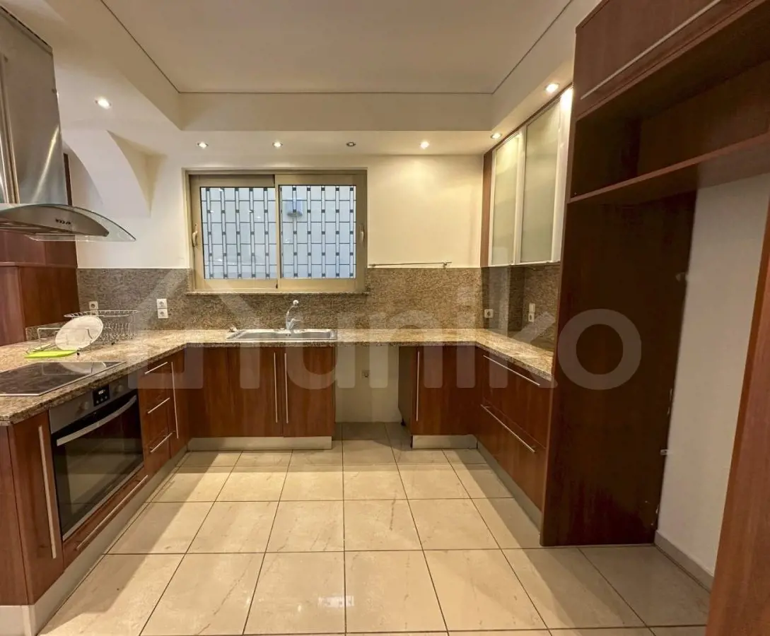 Secondary Photo of property with code 00001280