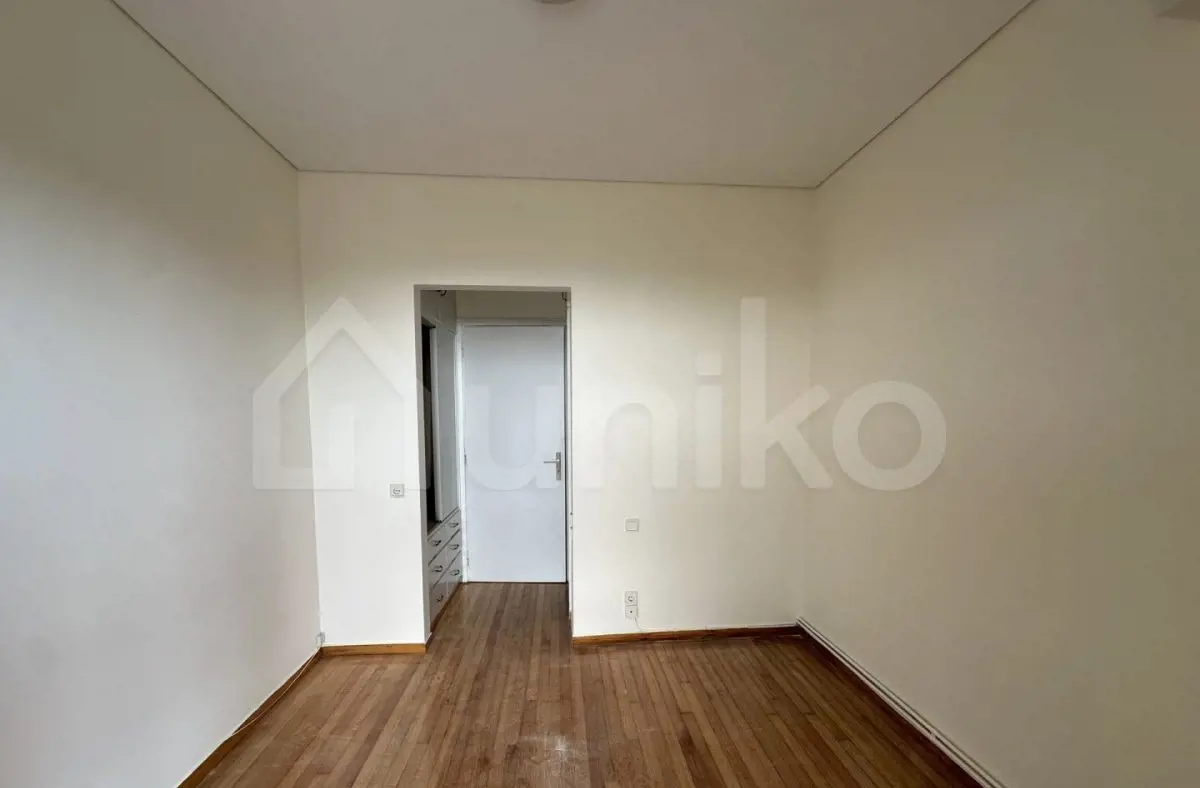 Secondary Photo of property with code 00001280