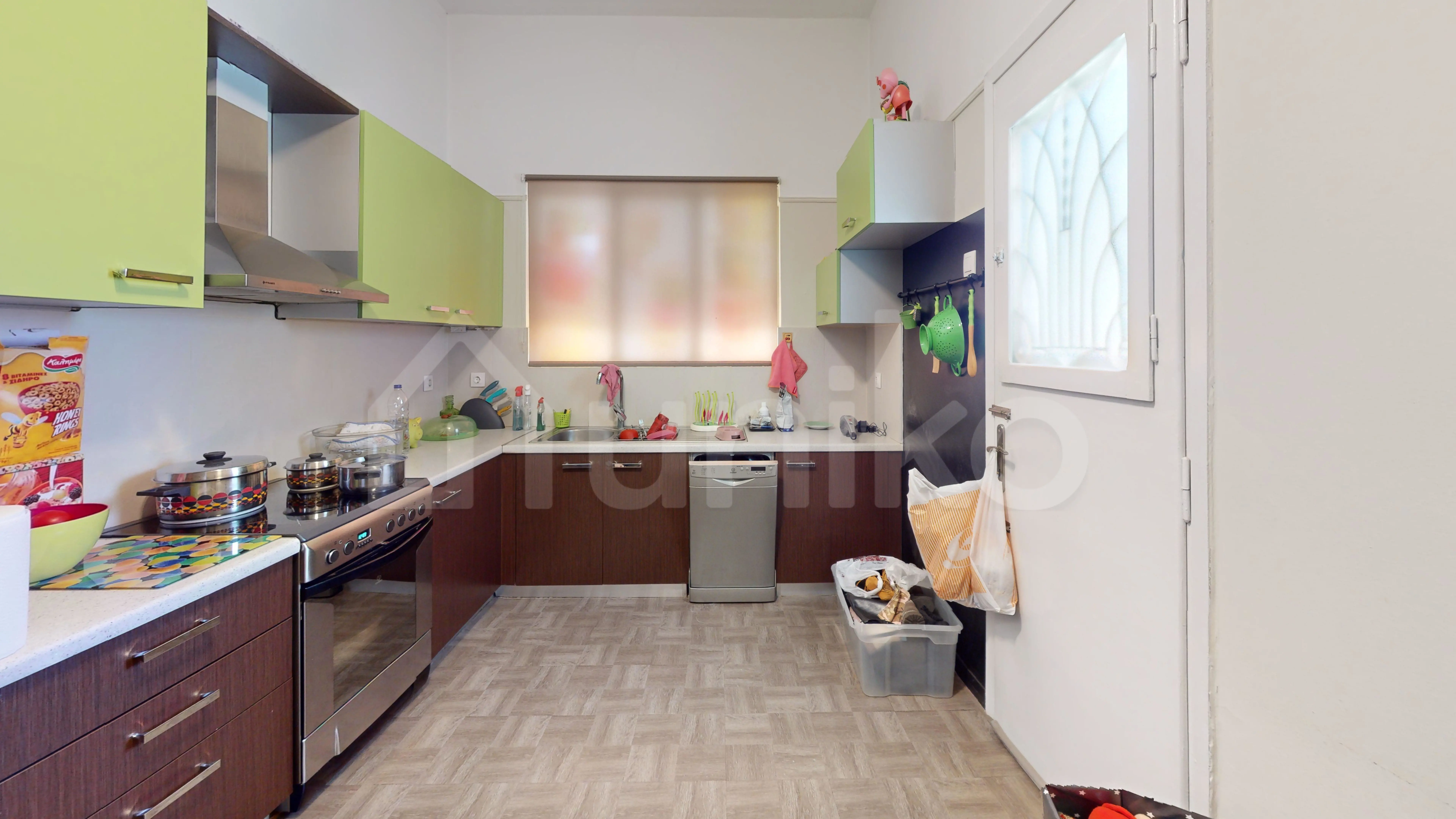 Secondary Photo of property with code 00001348