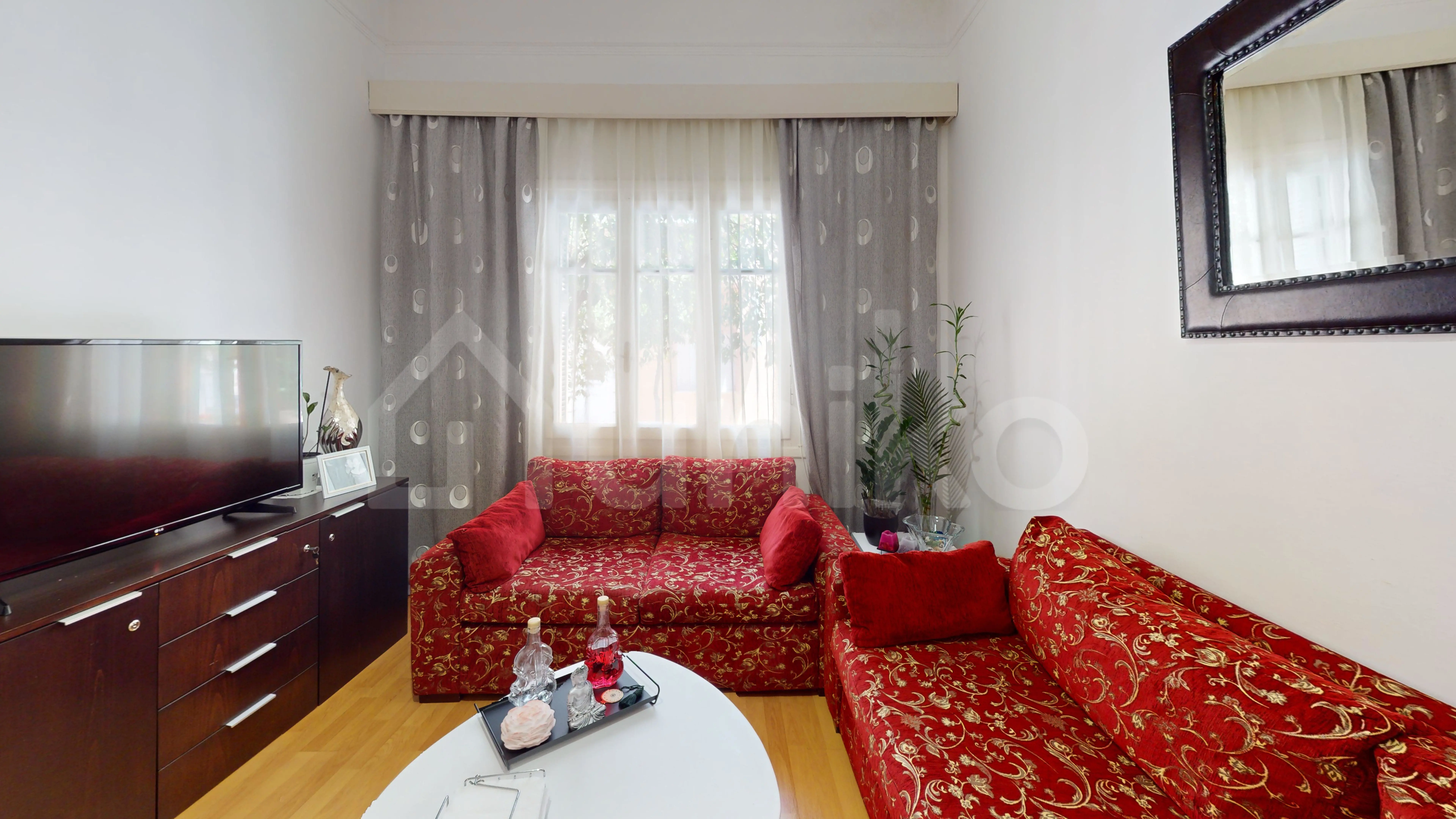 Secondary Photo of property with code 00001348