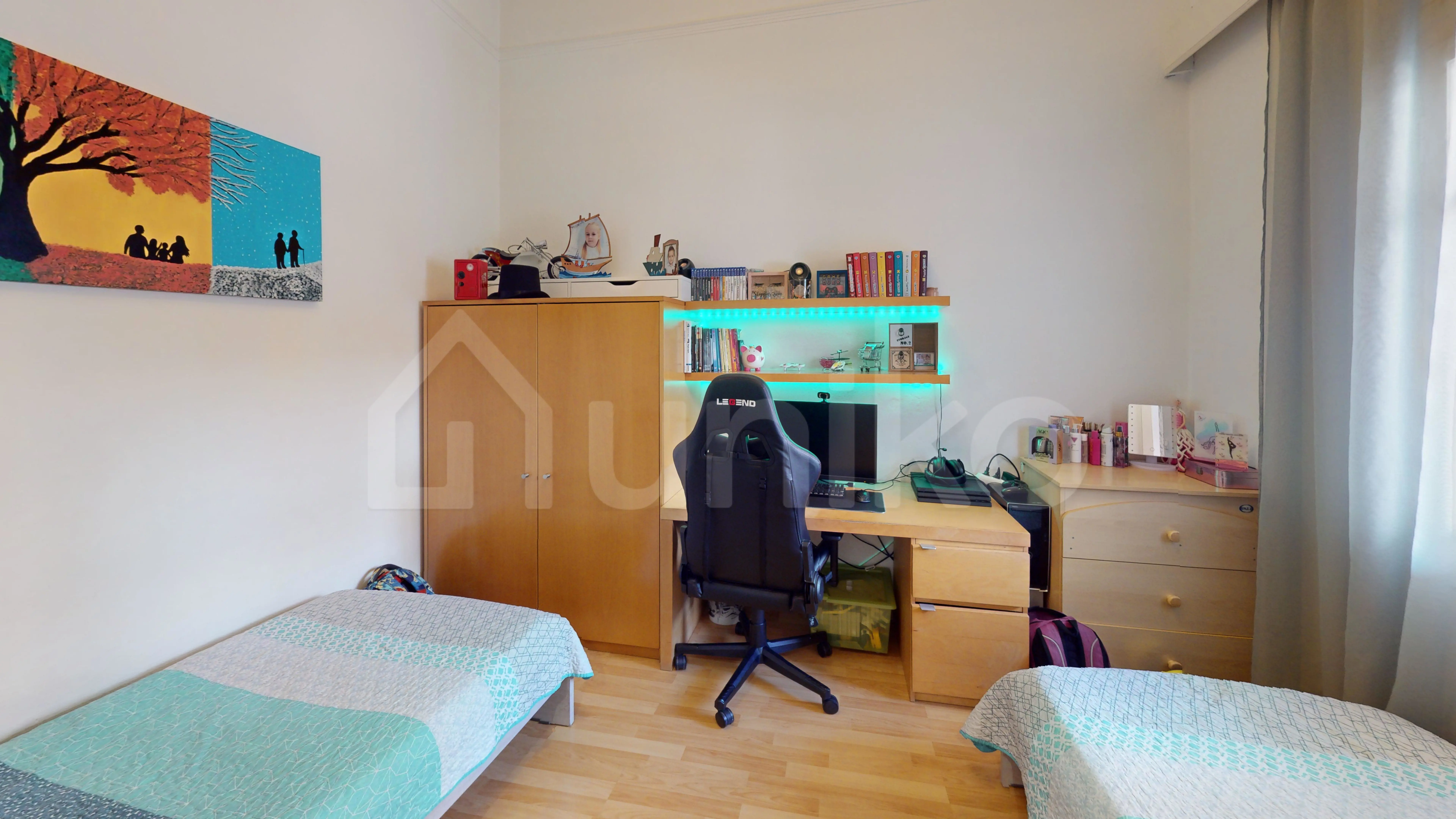 Secondary Photo of property with code 00001348