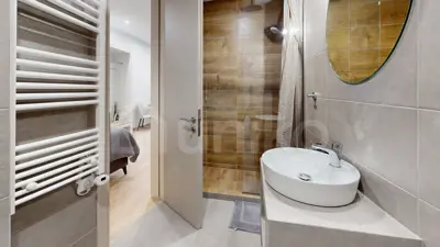 Secondary Photo of property with code 00001373