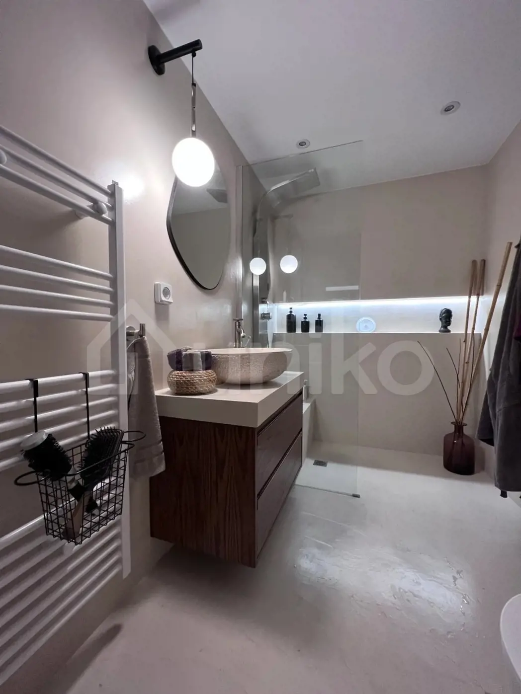 Secondary Photo of property with code 00001435