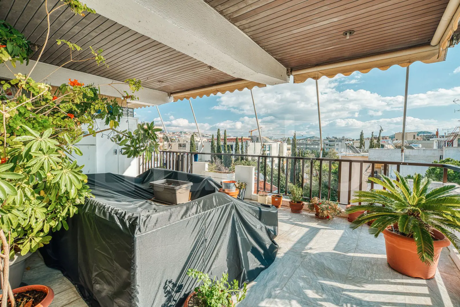 Secondary Photo of property with code 00001479