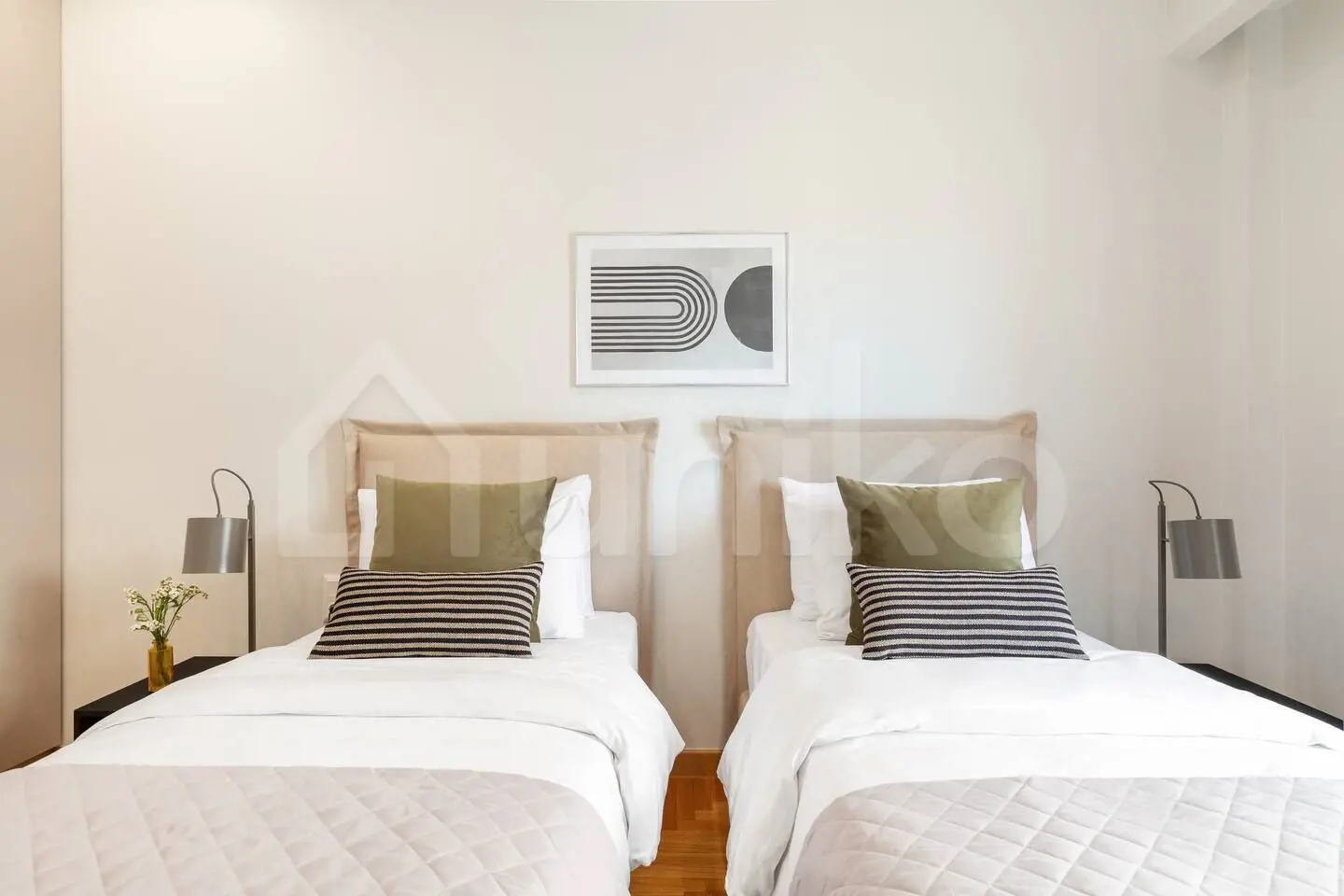 Secondary Photo of property with code 00001496