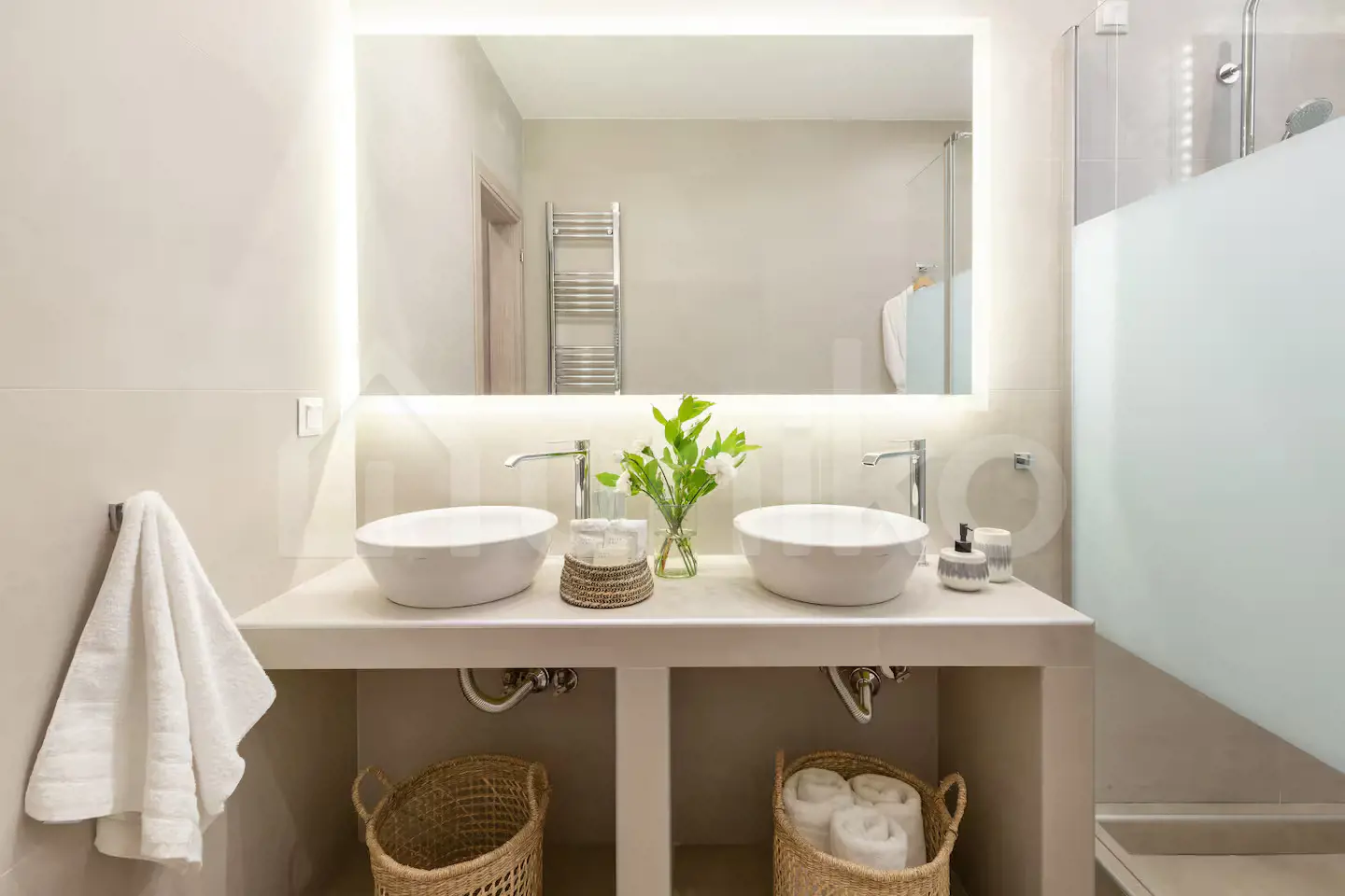 Secondary Photo of property with code 00001496