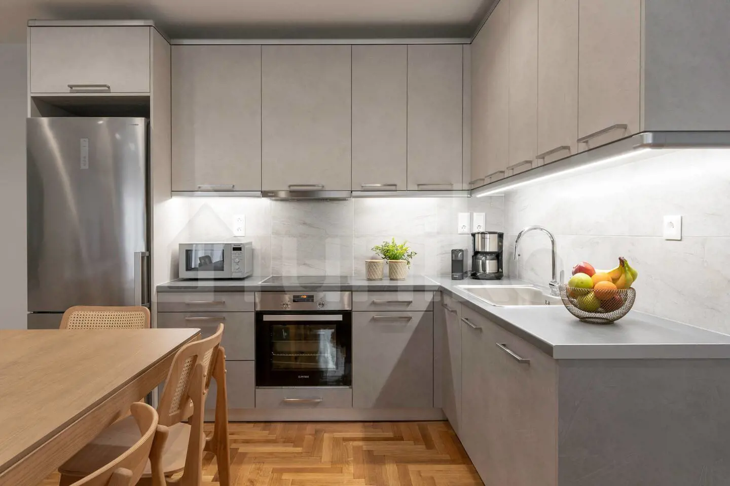 Secondary Photo of property with code 00001498