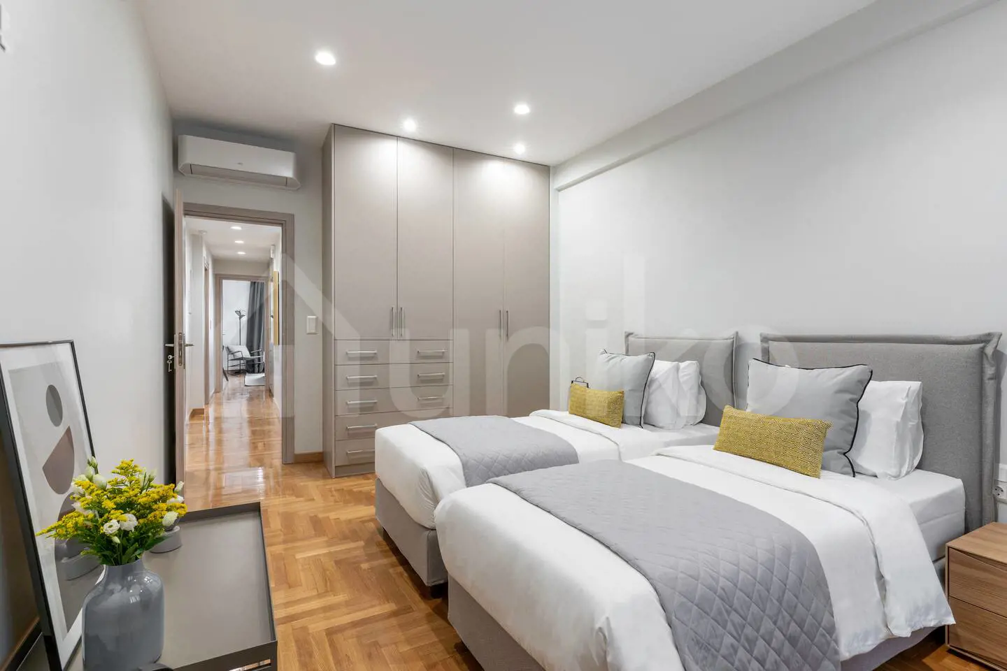 Secondary Photo of property with code 00001498