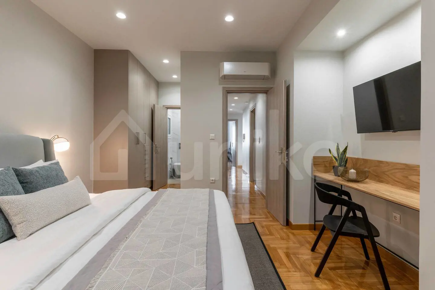 Secondary Photo of property with code 00001498