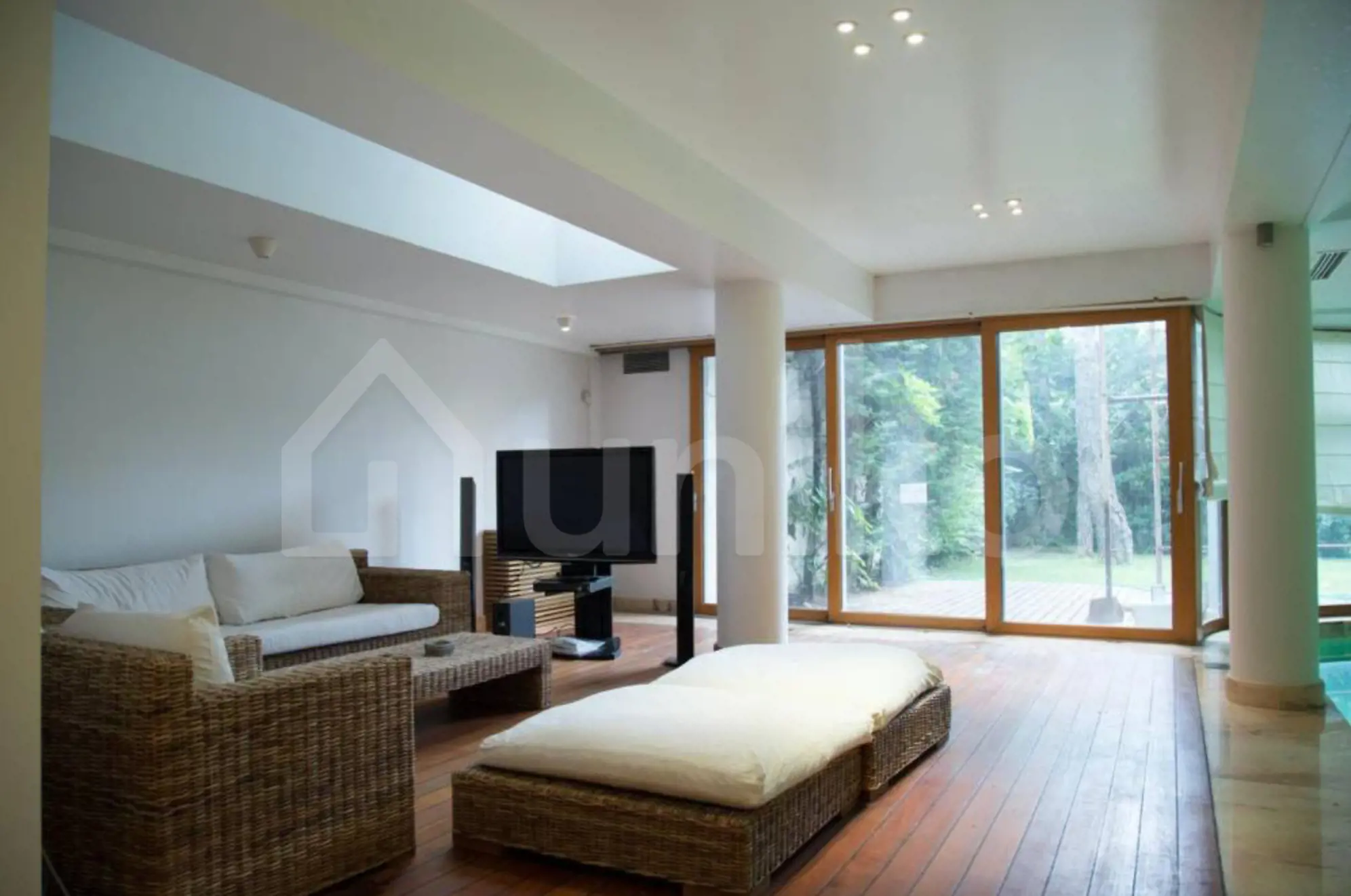 Secondary Photo of property with code 00001504