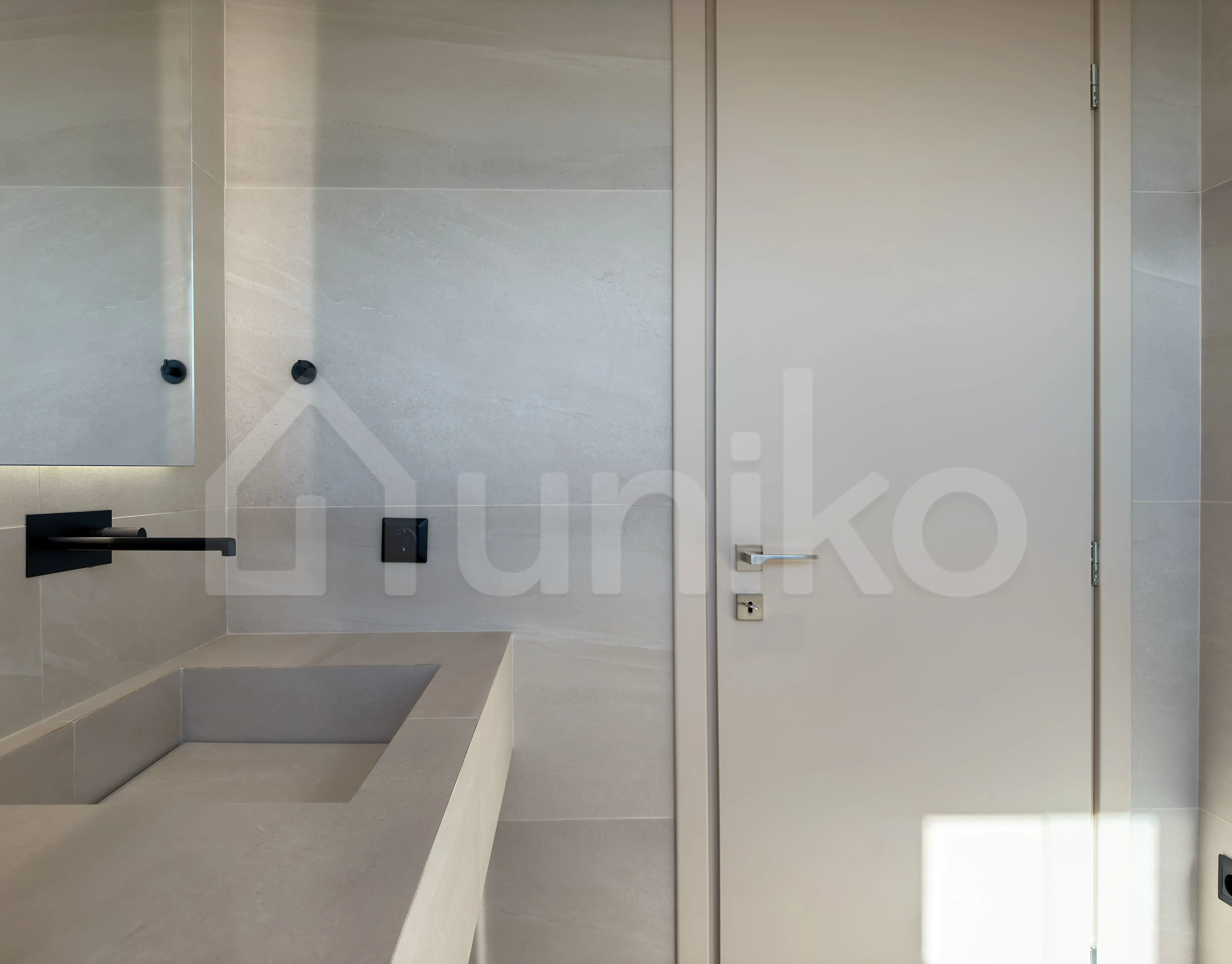 Secondary Photo of property with code 00001533