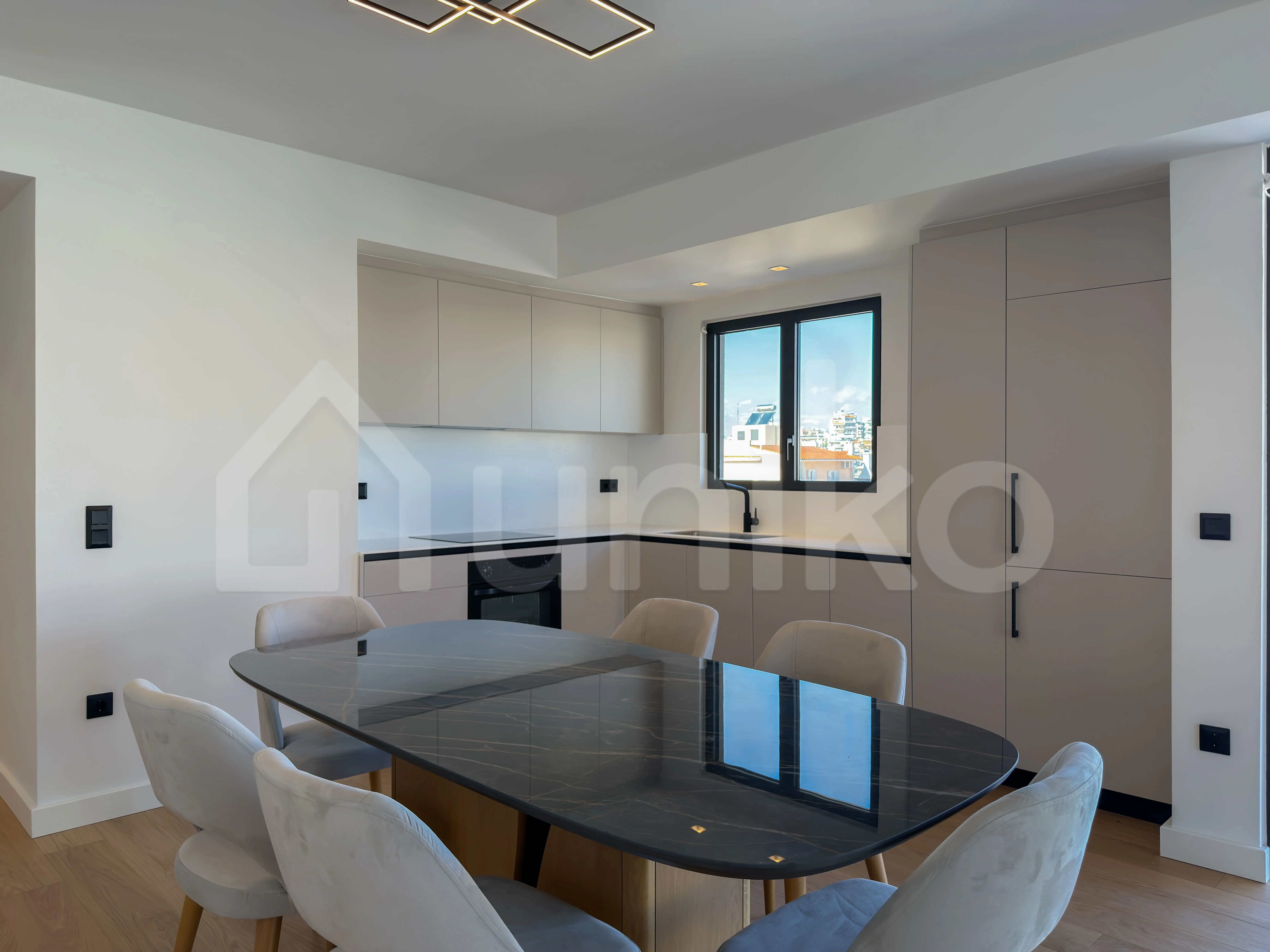 Secondary Photo of property with code 00001533