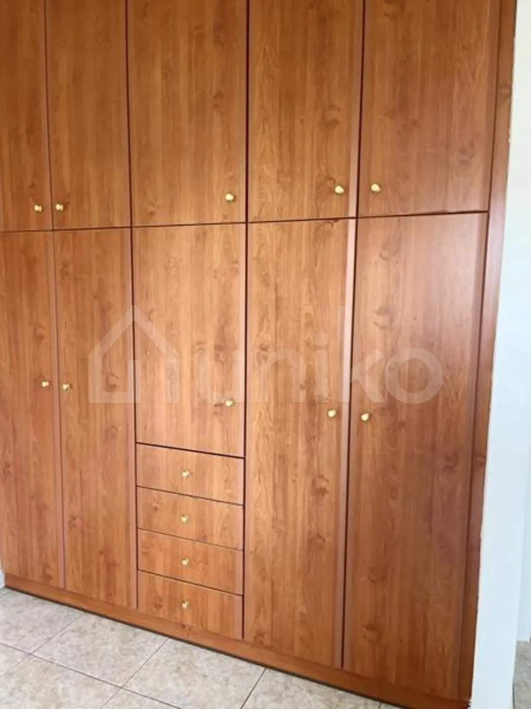 Secondary Photo of property with code 00001552