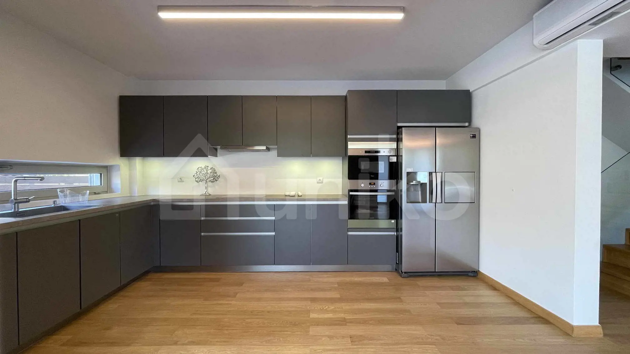 Secondary Photo of property with code 00001656