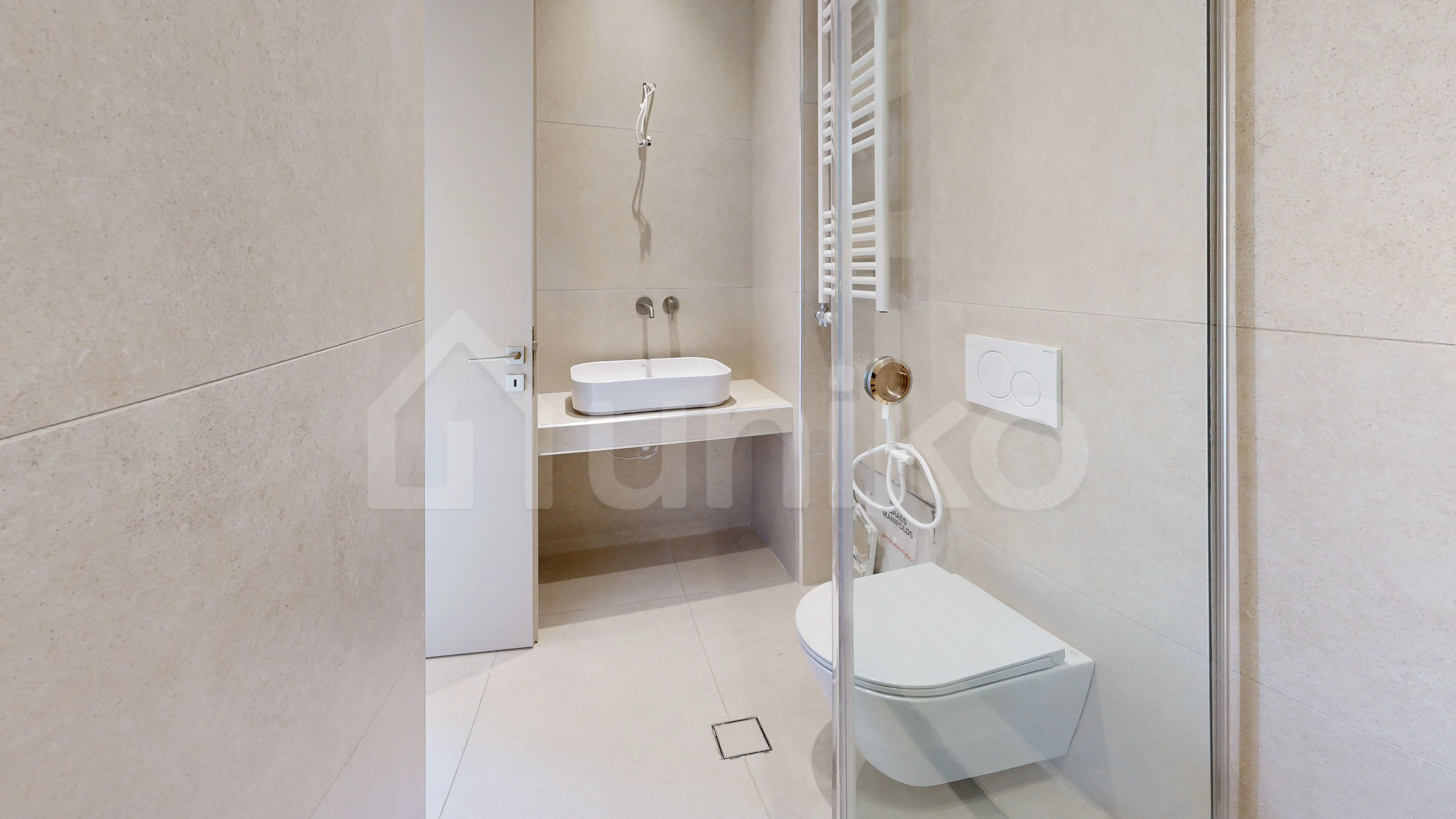 Secondary Photo of property with code 00001659