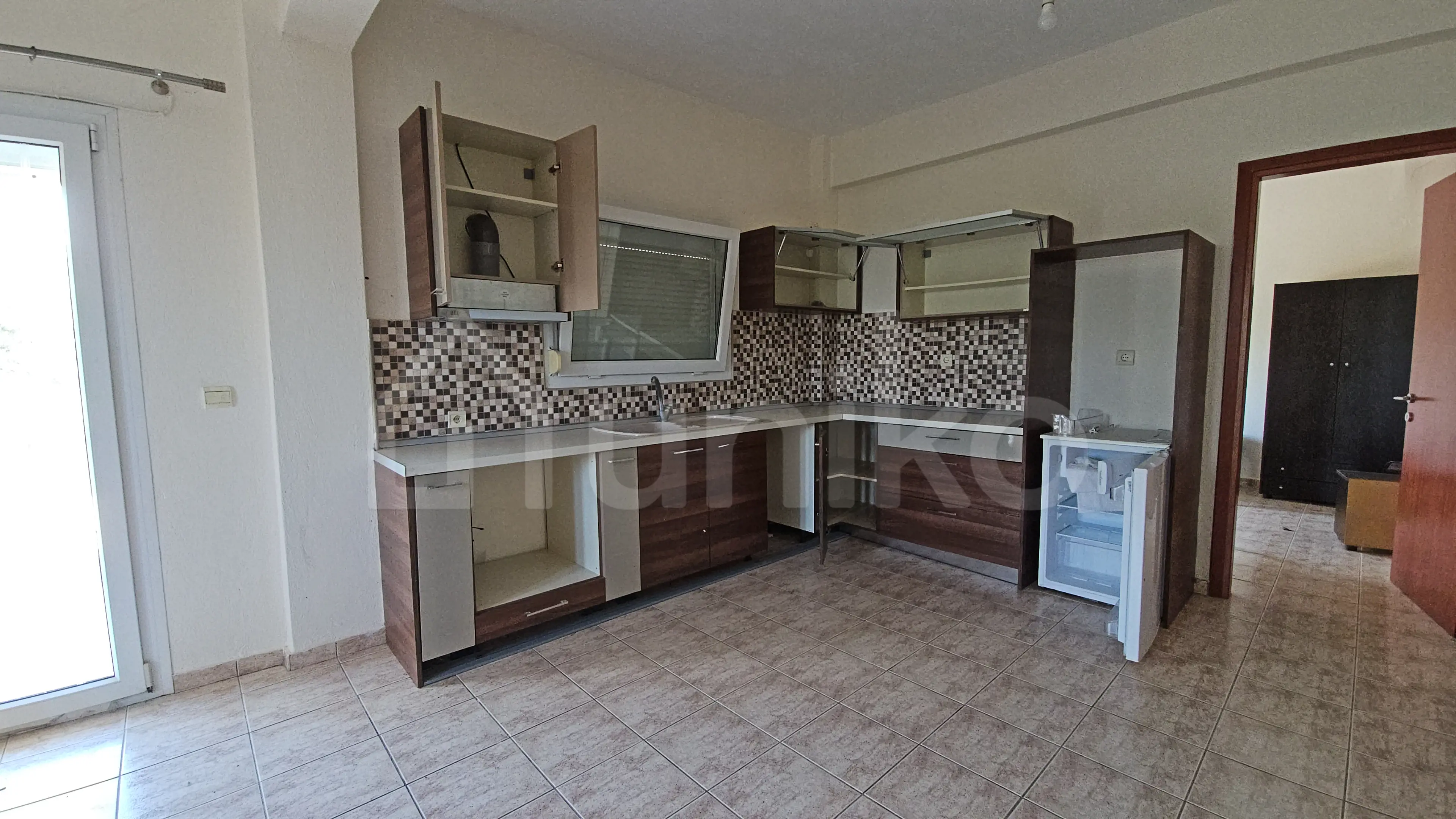 Secondary Photo of property with code 00001790