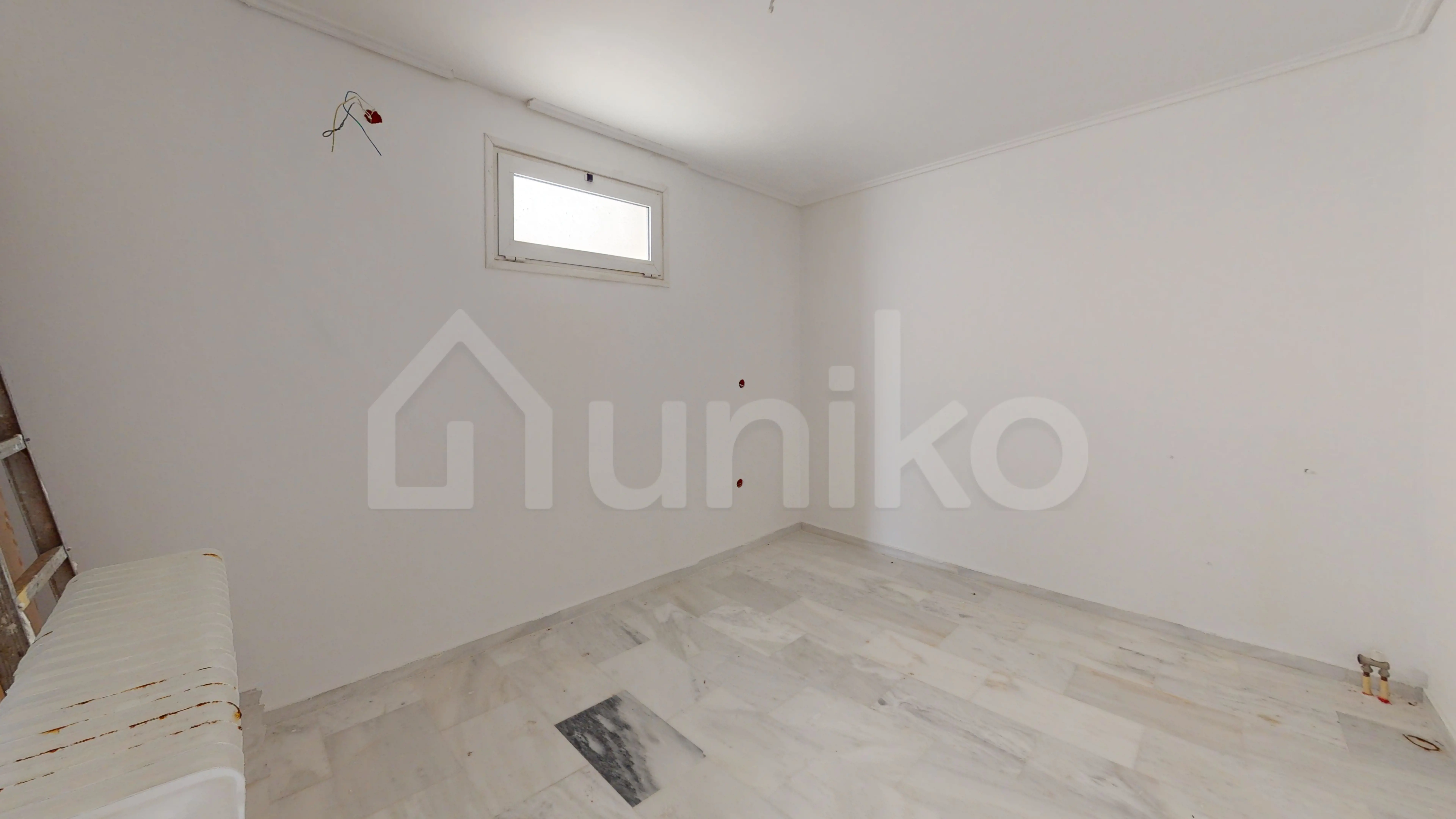 Secondary Photo of property with code 00002370