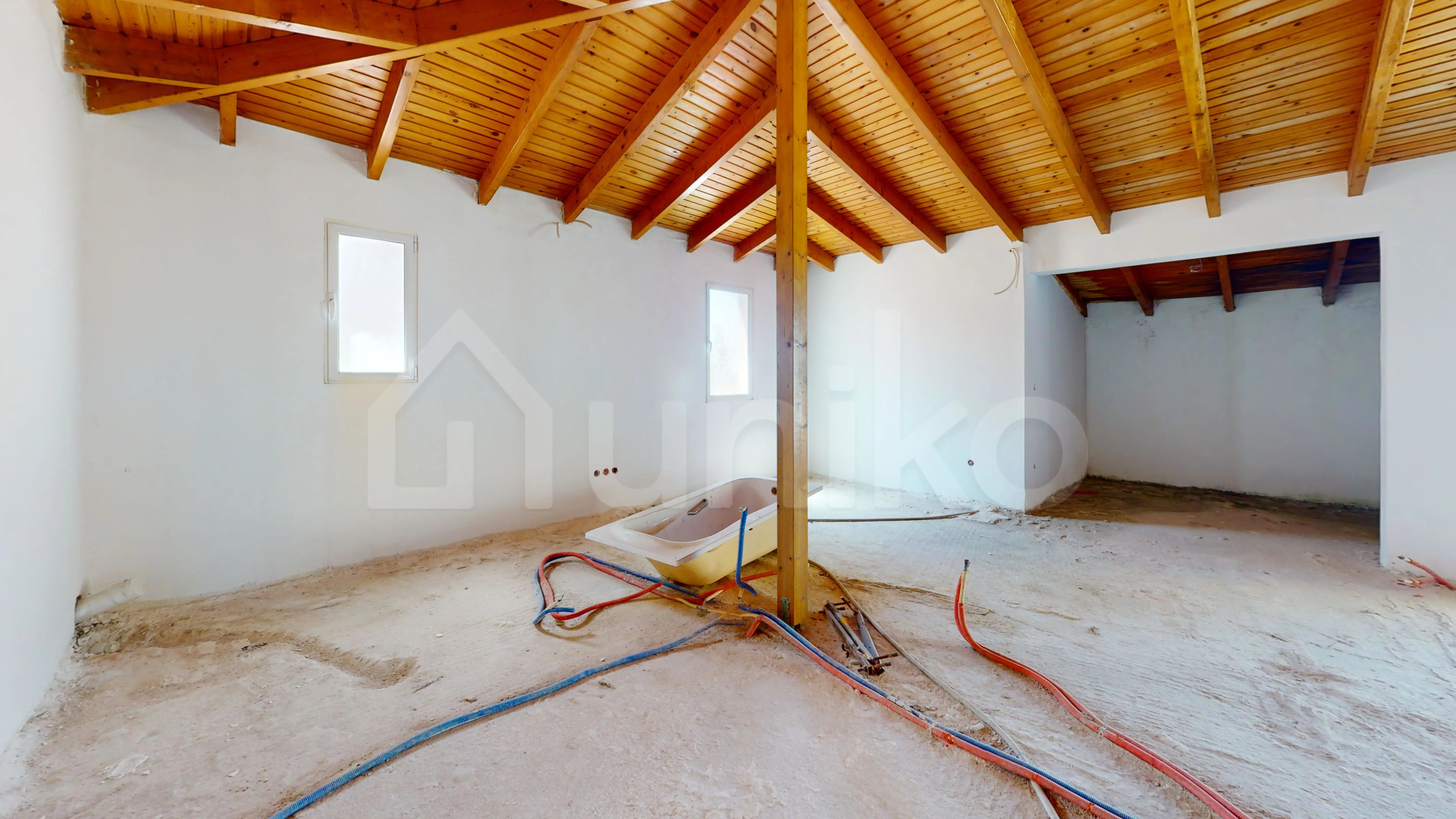 Secondary Photo of property with code 00002370